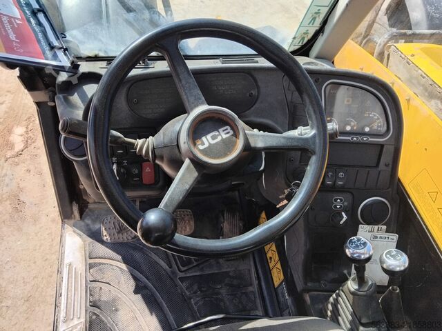 Teleskoplastare JCB 531.70