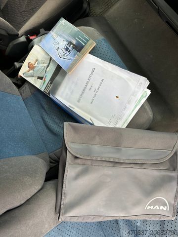 Autocisterna a vuoto MAN TGM 18.290 / 9.500 Liter / Leistikow