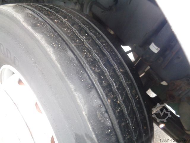 Φορτηγό ειδικού σκοπού VOLVO FH420 8x4 BB Spitzer Silo 23 cbm VEB EU5