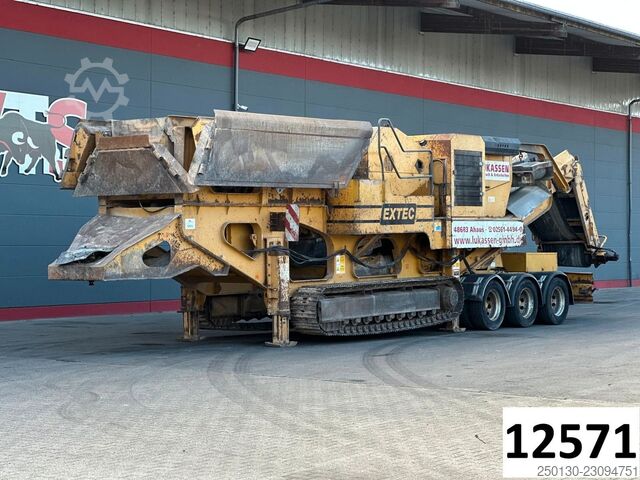 Walsmachine EXTEC Extec Screens & Crushers C12 Ketten-Brechanlage