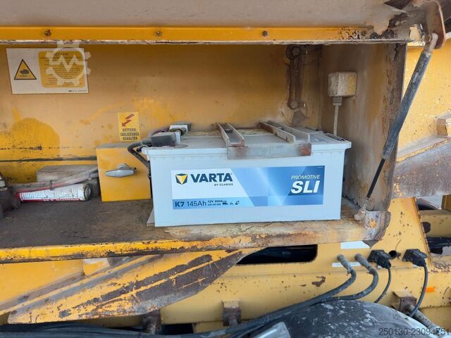 Walec drogowy EXTEC Extec Screens & Crushers C12 Ketten-Brechanlage