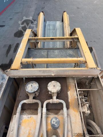 Walec drogowy EXTEC Extec Screens & Crushers C12 Ketten-Brechanlage