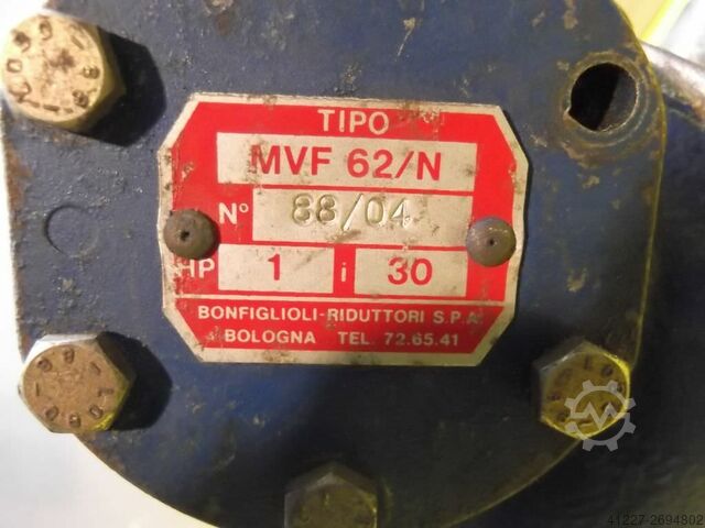 Moteur à engrenages 0,75 kW 47 tr/min SME 80B