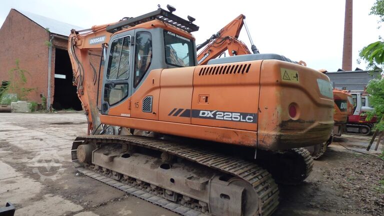 Hydraulisk bæltegraver DOOSAN EX CA DX 225 LC