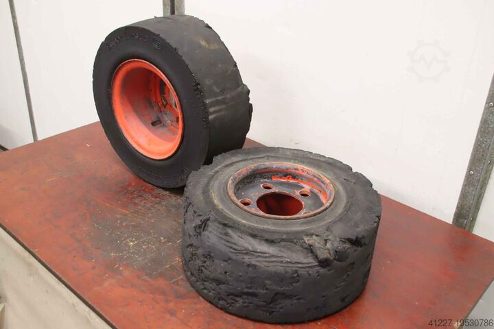 Massieve rubberen banden 2 stuks Continental Super Elastic 23x9-10