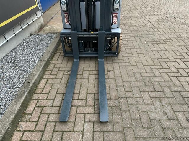 VS-22544 Elektrische triplex heftruck Still RX20-20 Sideshift STILL RX20-20