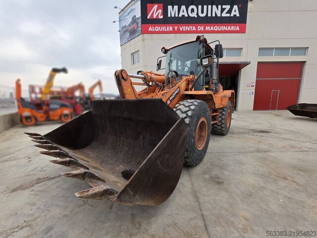 Cargadora sobre neumáticos Doosan DL250-3