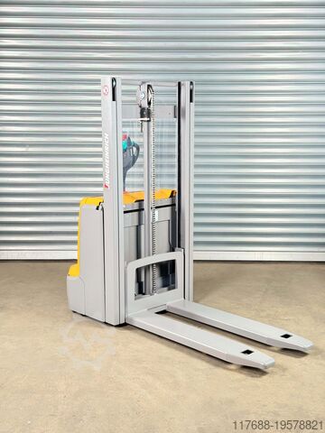 Nagy emelőtargonca gyalogos Jungheinrich EJC 110 - Service Neu - Batterie 83% - 2,5m Hub - 1t