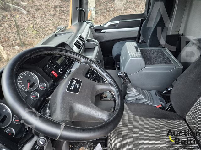 Damperli kamyon MAN TGS26.440 6X6 BB