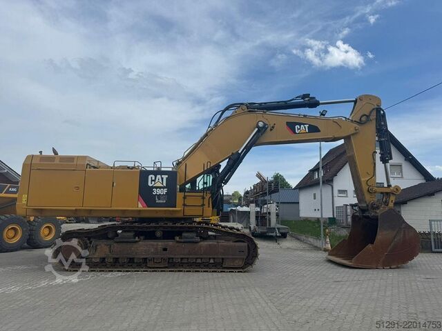 Kettenbagger Caterpillar 390FL ME