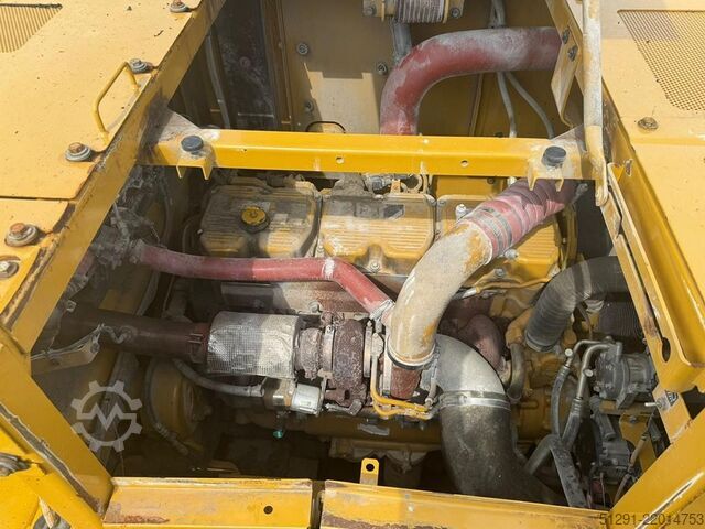 Kettenbagger Caterpillar 390FL ME