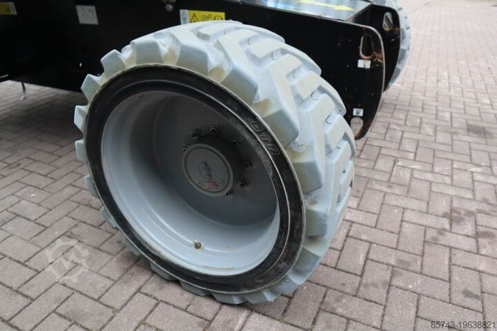 Scharnierende telescopische hoogwerker Genie Z60/37FE Valid Inspection, *Guarantee! Hybrid, 4x4