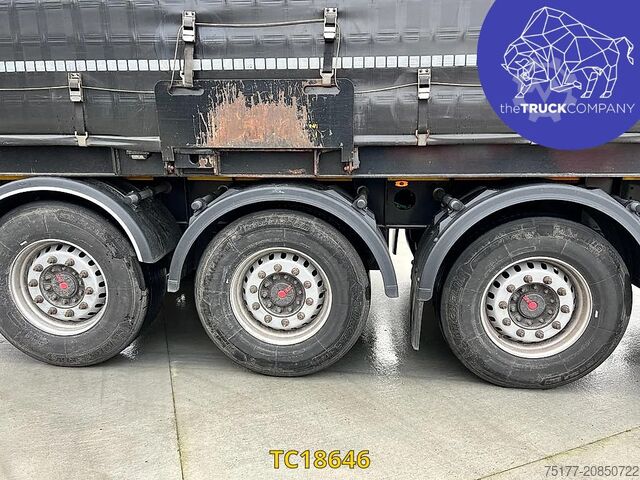 Container transportation Hoet Trailers + Caisse Libner 2018