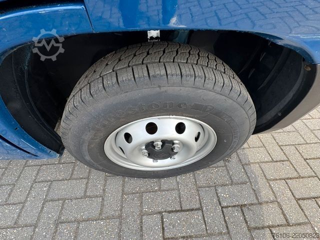 Dobozos furgon FIAT Ducato Koffer mit LBW *Klima*Kamera*Navi*