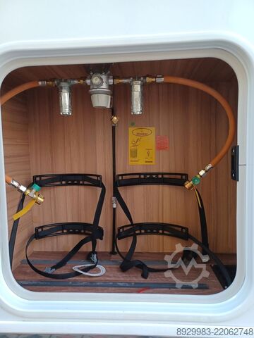 Caravan/camper Knaus TI700
