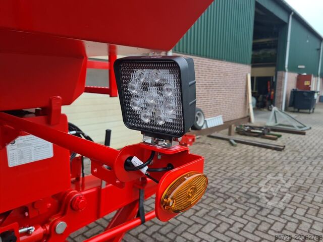 Beco Maxxim 240 XL direct uit voorraad! tractor trailer Beco Maxxim 240 XL direct uit voorraad!