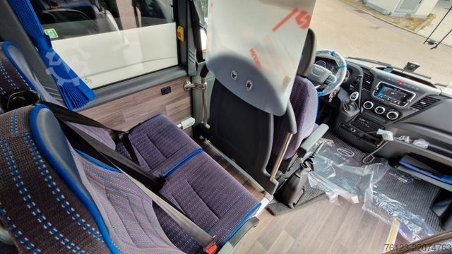 Minibus IVECO 2x Daily 70 Lagerfahrzrug Ferqui Sunrise 2,5 m B