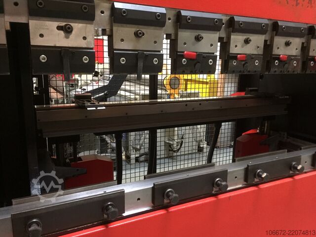 Abkant presa AMADA PROMECAM HFE 8025