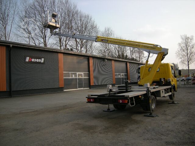Teleszkópos gém Renault Maxity mit Multitel 160 Alu DS