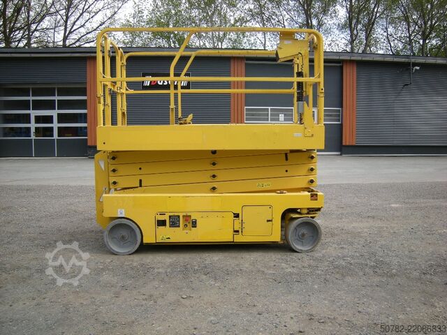 Podnośnik nożycowy Genie GS 2646 (ID3405)