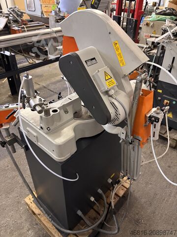 Gérdfűrész elumatec MGS 73/33