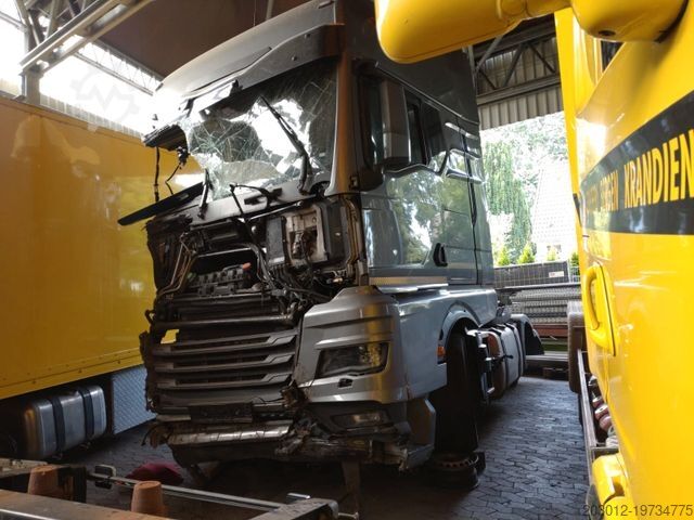 Standart çekici ünitesi MAN TGX 18.510