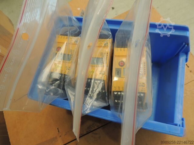 Unité de base de commande de sécurité PILZ PNOZ m B0 772100