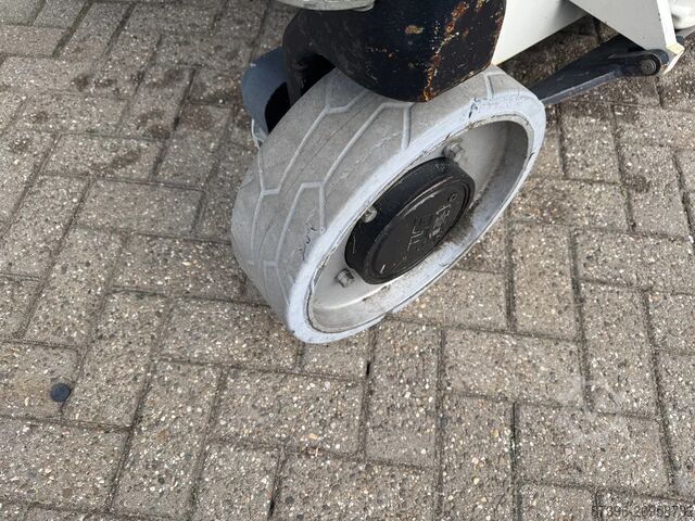 Ascensore a forbice JLG 2646ES Hoogwerker Schaarhoogwerker