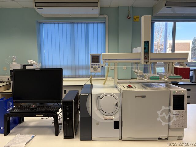 Gaschromatograaf-massaspectrometer Shimadzu GC-2010 PLUS / GCMS-QP2020 / AOC-5000