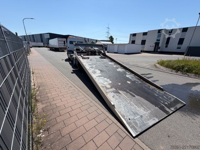 Çekici MERCEDES-BENZ Atego 822 Abschleppwagen Verschiebeplateau OMARS