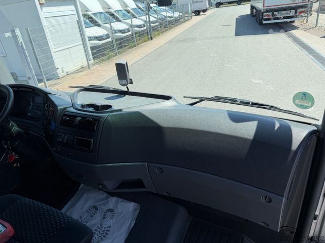 Çekici MERCEDES-BENZ Atego 822 Abschleppwagen Verschiebeplateau OMARS