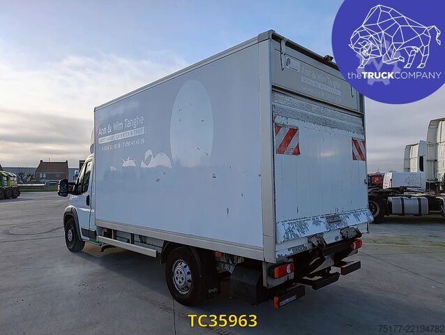 Resväska Peugeot Boxer 2.0 HDI BOX + LIFT - ONLY ONE PART OF REG...