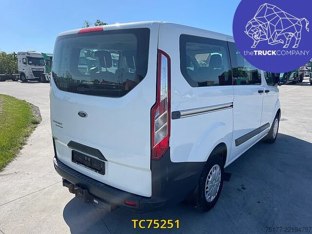 Passagertransport Ford Transit Transit kombi 130.35 9 places
