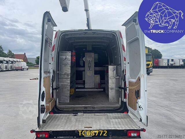 Løfteplatform Renault Master 145.35 nacelle