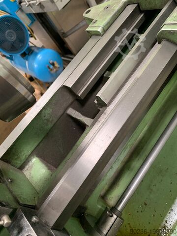 Hoogprecisie draaibank met leid- en trekspindel Lorch B30LZB