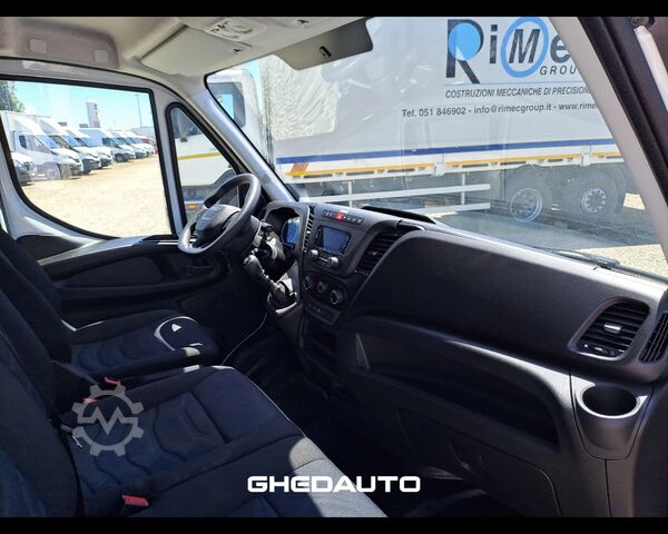 Miniautocarro IVECO 35C16 - 35C16H BOX CON SPONDA