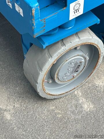 Ollós emelő Genie GS 3246 E-Drive