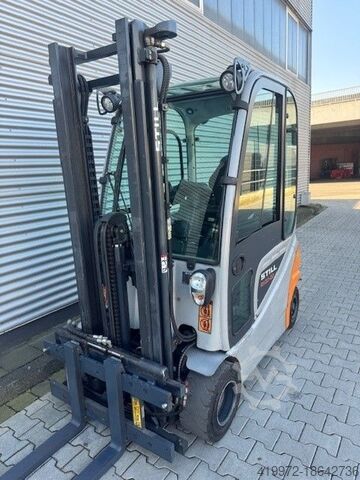 Elektro 4 Rad-Stapler Still RX20-20P