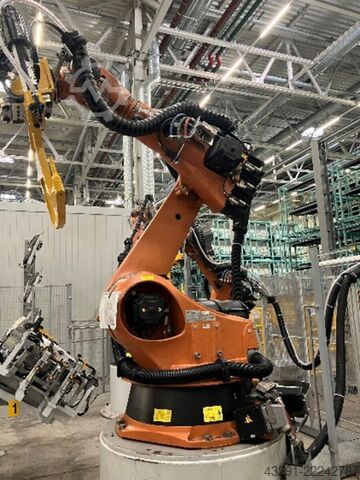Průmyslový robot KUKA KR 240-2 2000