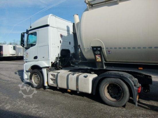 Standaard trekker MERCEDES-BENZ ACTROS 1845, MP4