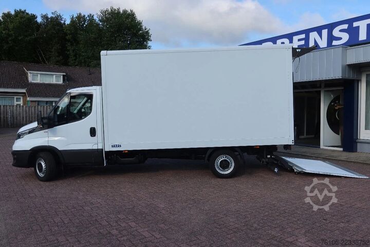 Valigia Iveco Daily 35S16 Bakwagen + Laadklep 750kg