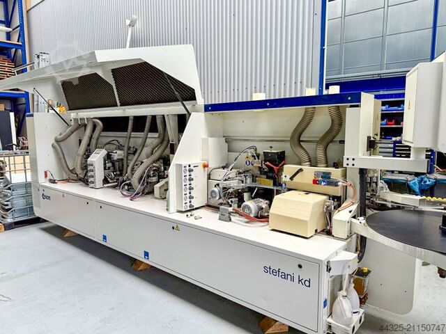 Einseitige Kantenanleimmaschine SCM STEFANI KD