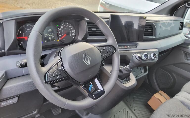 Chassi med hytt Renault MASTER NEW 170.35 CHASSIS RTWD DUBBELLUCHT