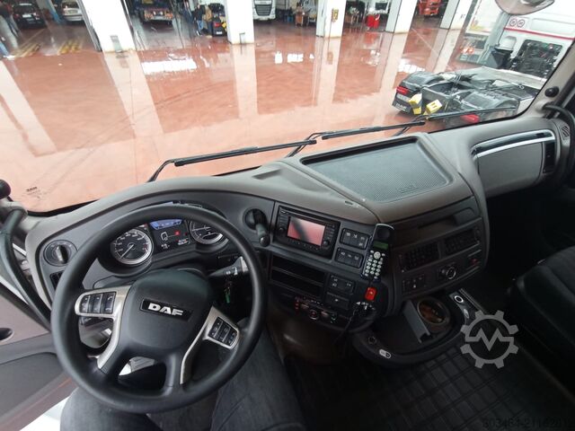 Standaard trekker DAF XF 530 FT   ADR totale