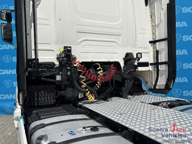 Standaard trekker Scania R 450 A4x2NB DIFF-L RETARDER FULL AIR PARK AIRCO 8
