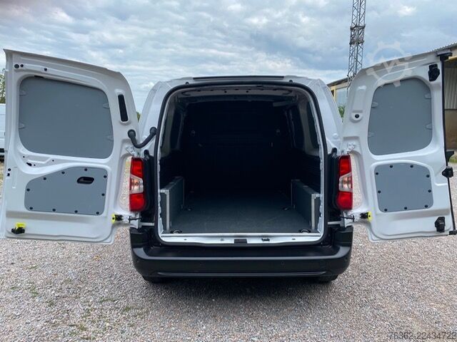 Furgone cassonato lungo FIAT Doblo Kastenwagen XL 1.5 Klima Kamera