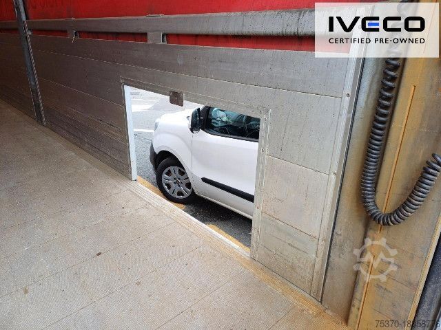 Speciale doeleinden vrachtwagen IVECO AT260S36