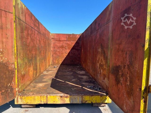 Kampós konténer  CONTAINER SCARRABILE USATO A CIELO APERTO
