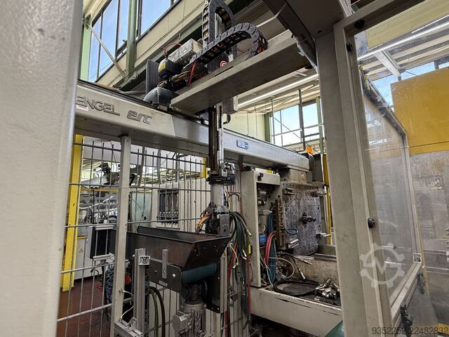 Formsprutningsmaskin Engel ES 1050/200-HL