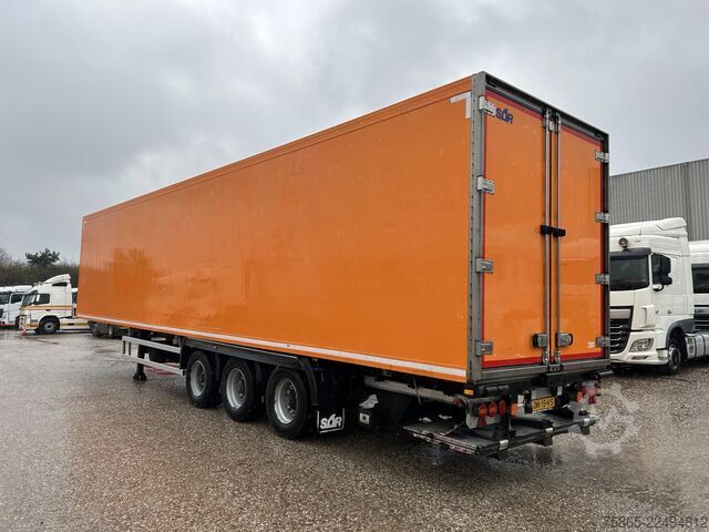 Kølet/frosset transport Kögel / SOR Iberica-S3E / Carrier Vector 1550 / Kuhl ...